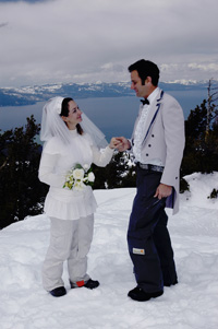 Mountaintop wedding in the middle of winter at Heavenly Mountain Resort