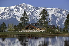 An attractive ceremony setting in Lake Tahoe